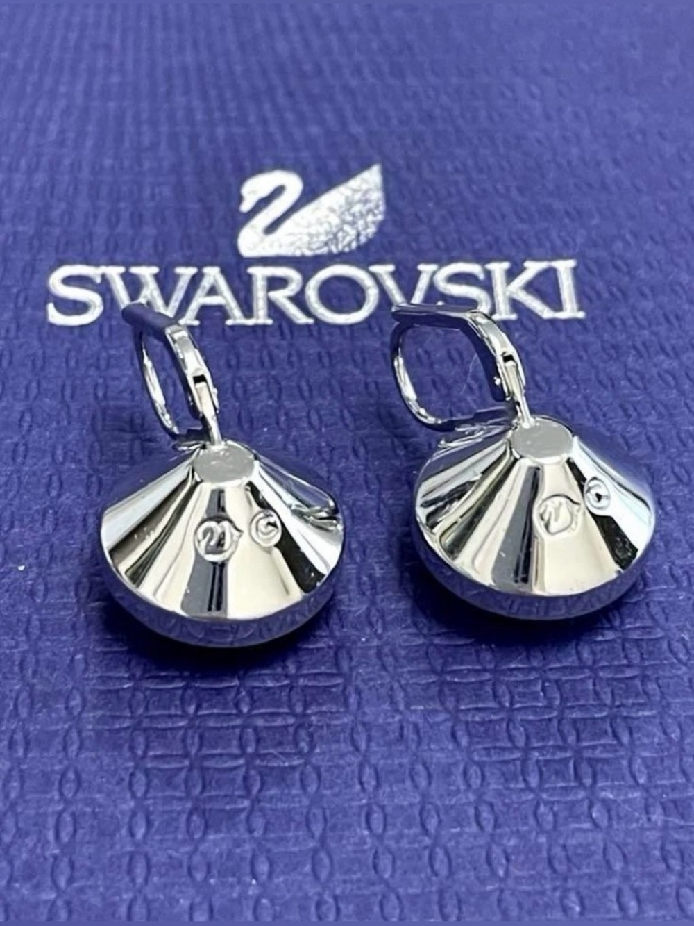 Authentic Swarovski Bella LARGE Earrings, White, 883551. BNIB. RARE. - Picture 11 of 12